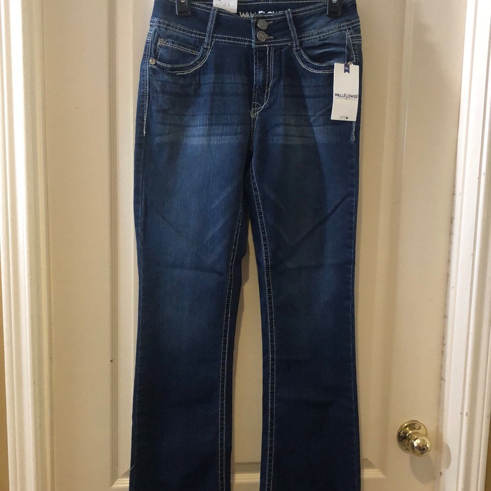 Wallflower Luscious Curvy Fit Jeans NWT